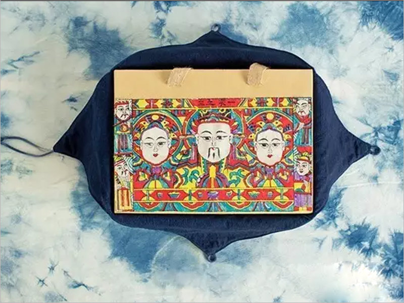 手工染土布刺绣复古月饼包装设计，匠心精神的执着与信念