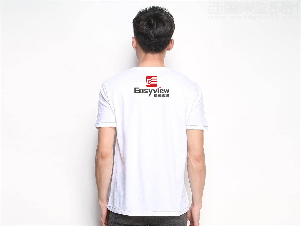 北京易威视通视讯科技有限公司logo设计之T恤衫设计