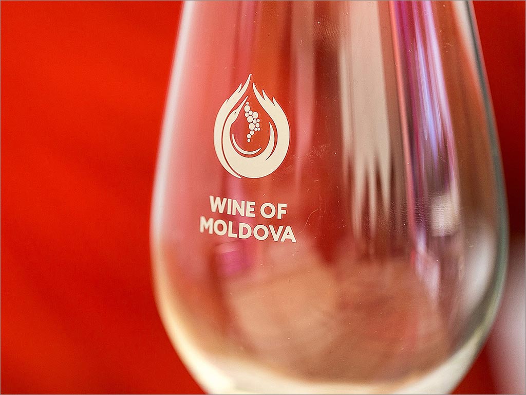 摩尔多瓦葡萄酒品牌形象设计之