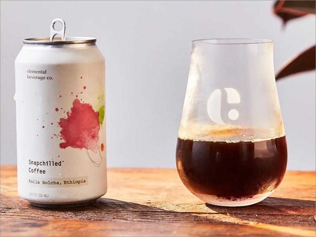 美国Snapchilled易拉罐咖啡饮料包装设计