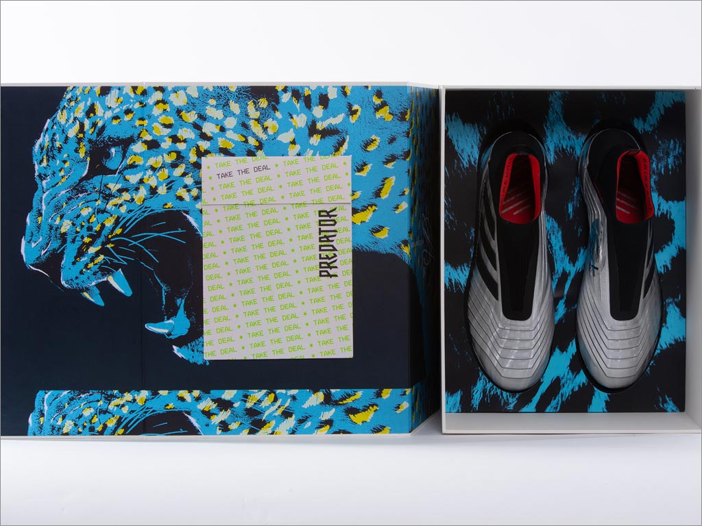 Adidas足球鞋包装设计
