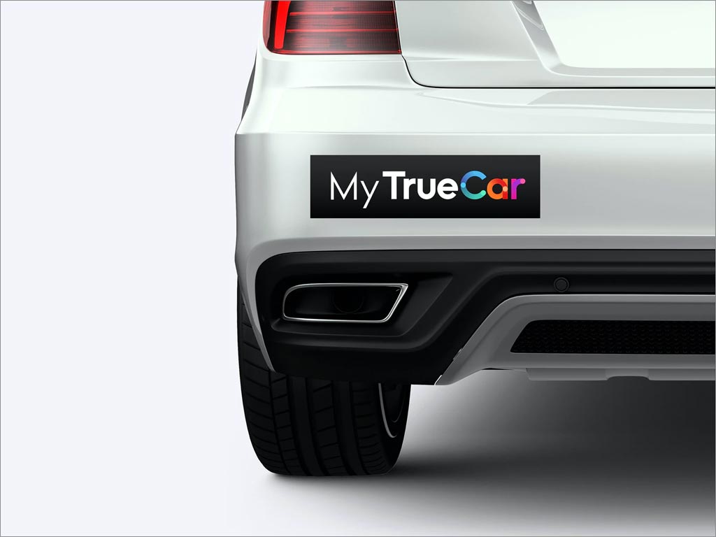 美国TrueCar汽车电商网站交易平台品牌形象车尾logo展示设计