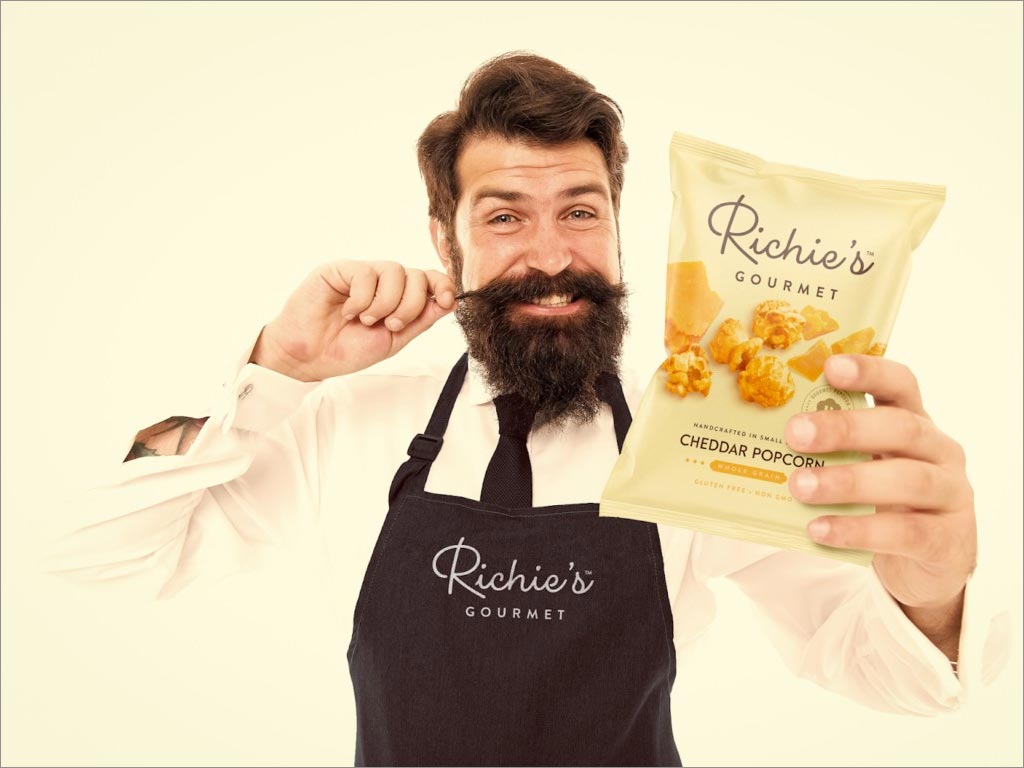 巴西Richie's Gourmet爆米花休闲食品包装袋设计之实物照片
