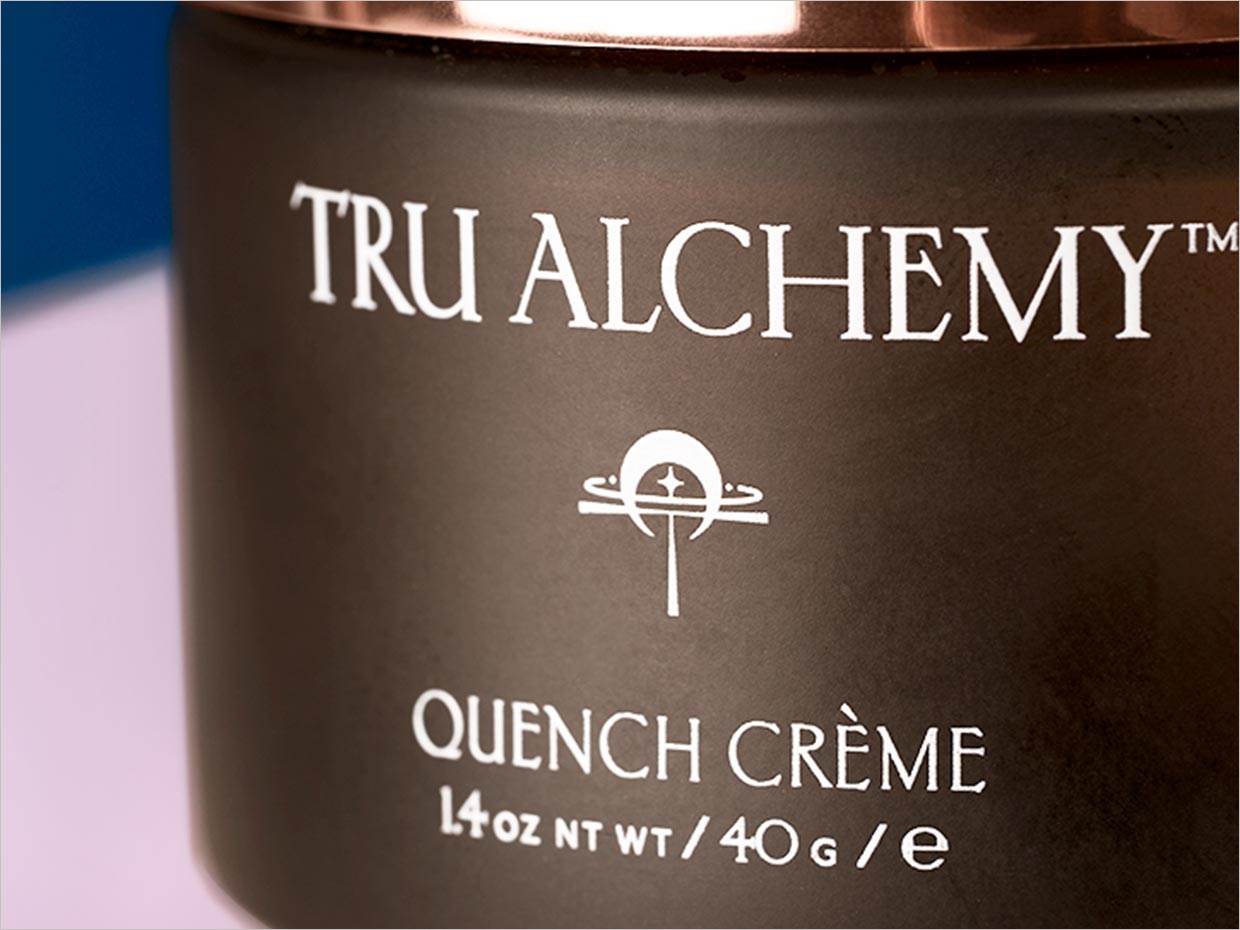 美国Tru Alchemy清洁护肤品包装设计之局部细节展示