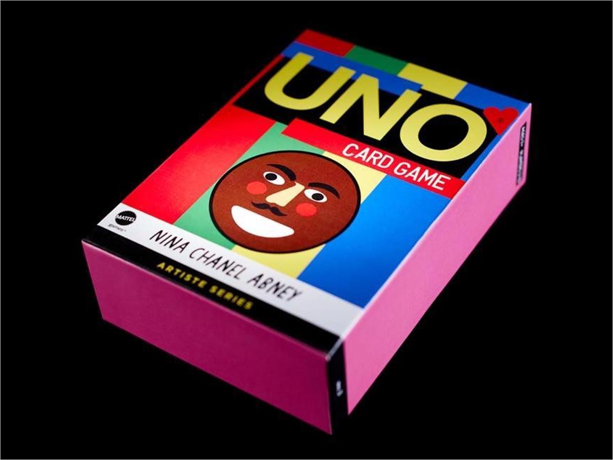 10. 妮娜·香奈儿 Abney x Uno扑克纸牌游戏玩具包装设计